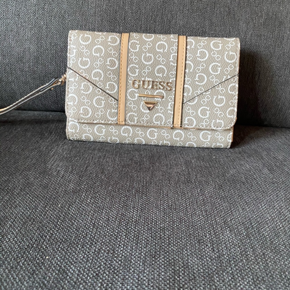 Wristlet